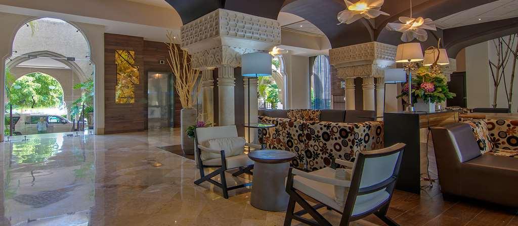 Hotel Lucerna Кульякан Интерьер фото